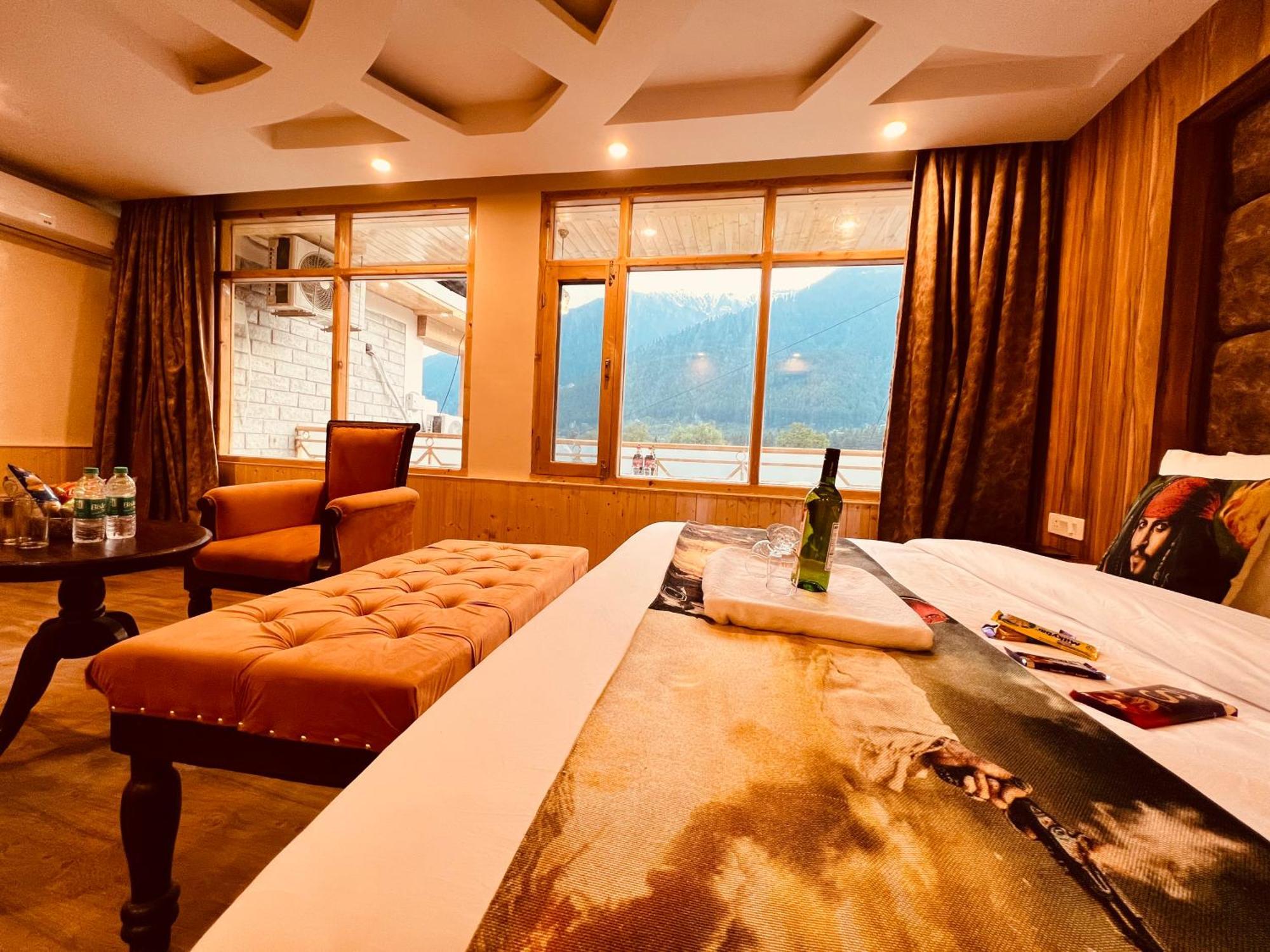 Hill River Resort By West Western Manāli Exteriör bild