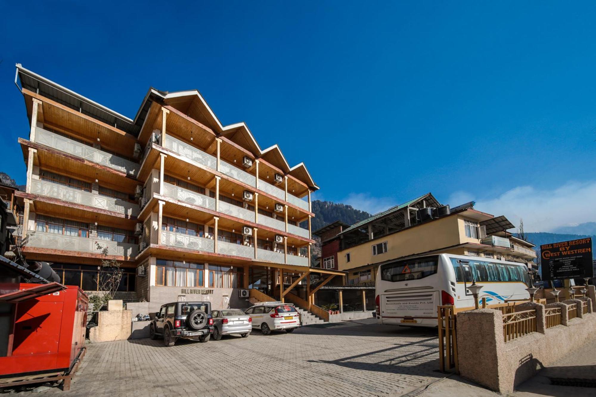 Hill River Resort By West Western Manāli Exteriör bild